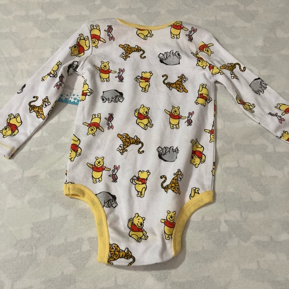 💛Winnie the Pooh long sleeve onesie - Picture 4 of 7